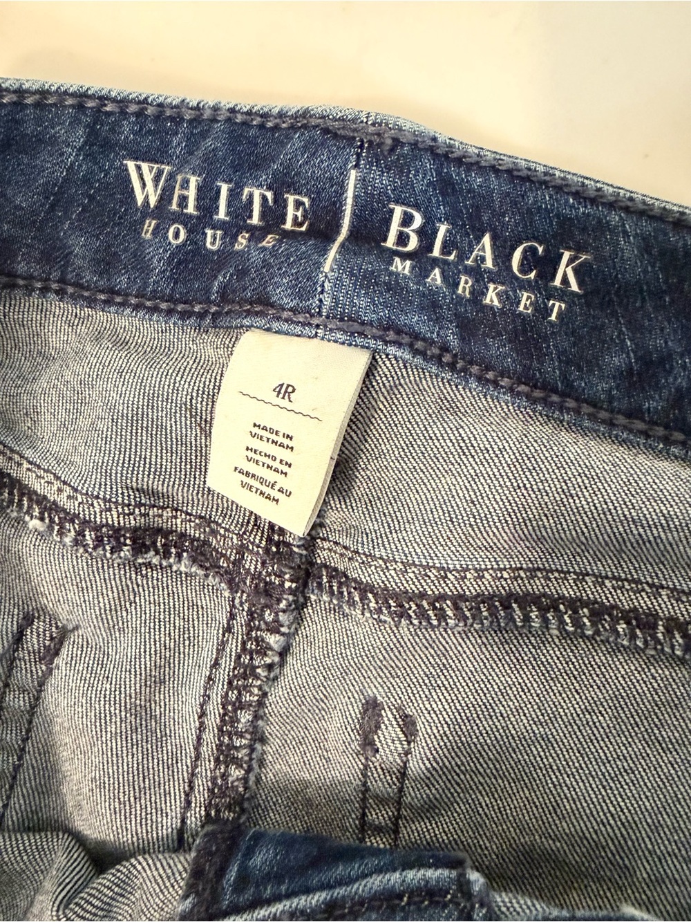 White House Black Market Women's Slim Skinny Jeans - Medium Blue Wash - Picture 4 of 4